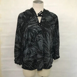 Victoria’s Secret palm tree poncho